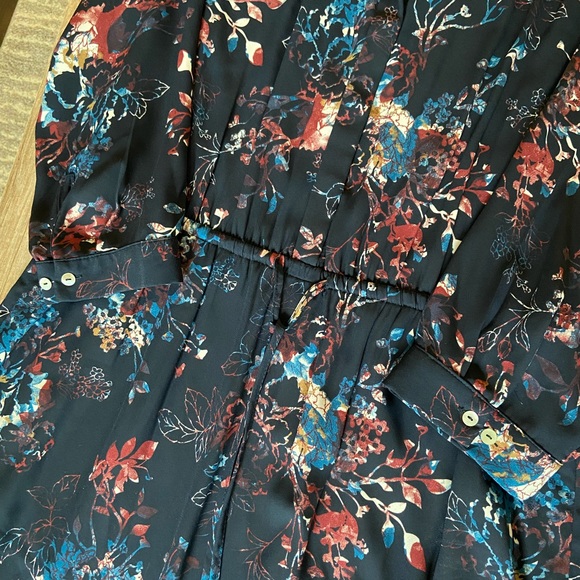 Floral dress - Picture 4 of 5